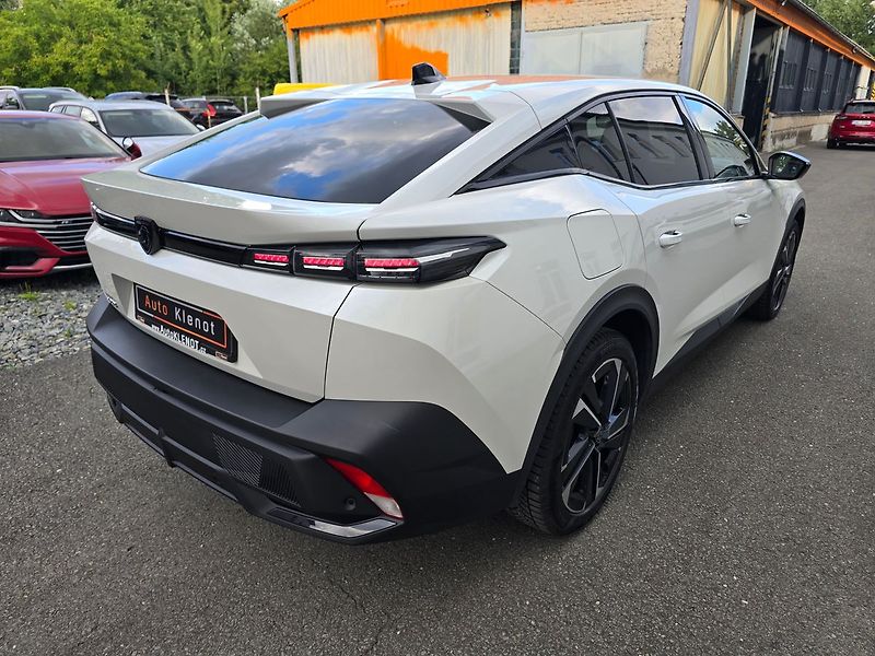 Peugeot 408 ALLURE 96kW KAMERA NAVI ČR-DPH - fotka 4 z 49