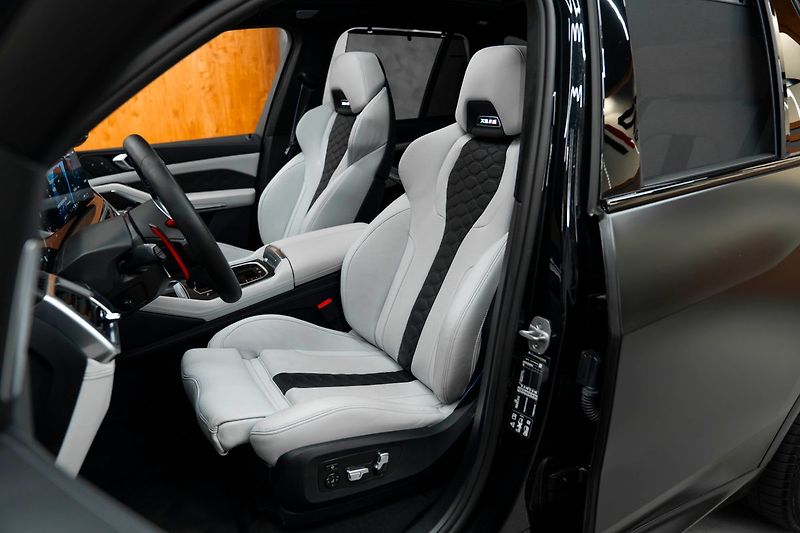 BMW X5 - fotka 6 z 26