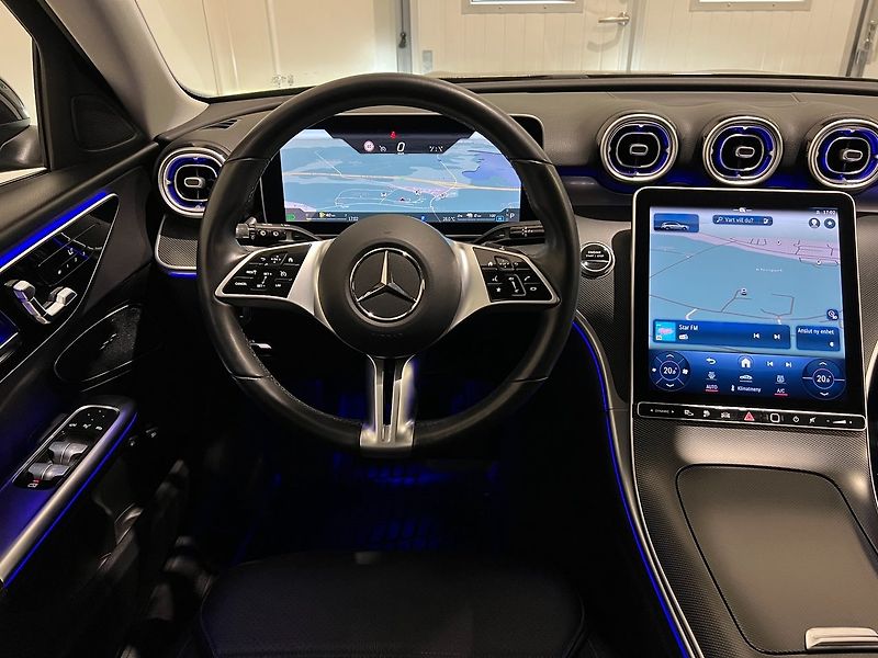 Mercedes-Benz Třídy C 300e Avantgarde Premium DIGI.L - fotka 14 z 21