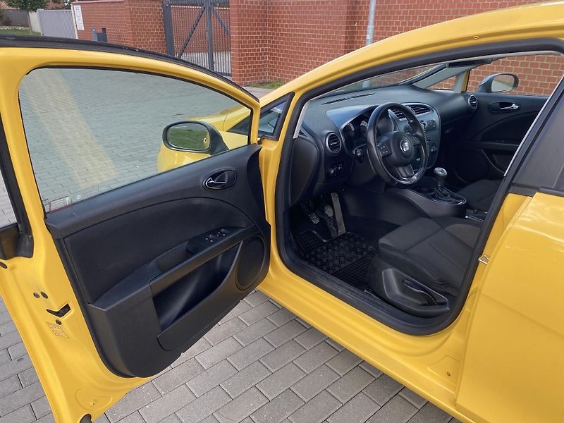 Seat Leon (2007) 2.0TFSi FR,147kW,TEMP,KLIMA!! - fotka 13 z 40