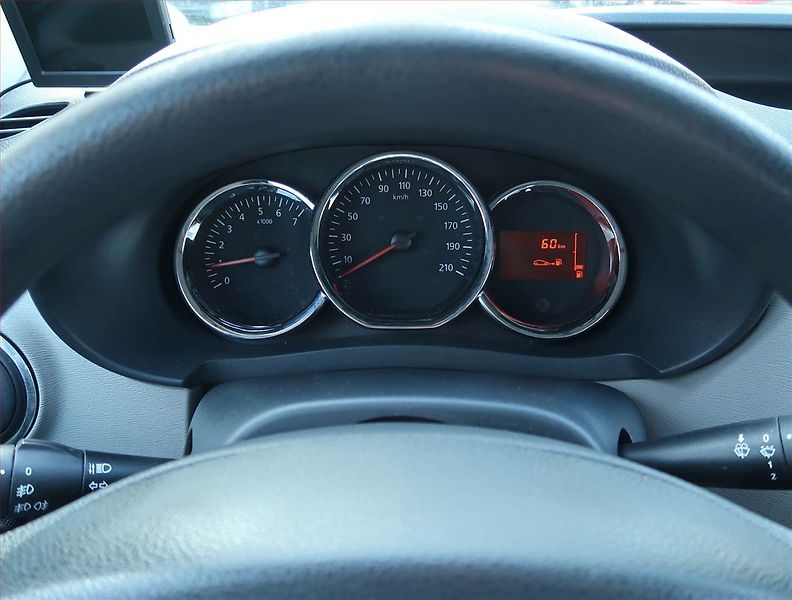 Dacia Dokker (2014) Arctica 1.2 TCe, 5Míst, ČR - fotka 11 z 14