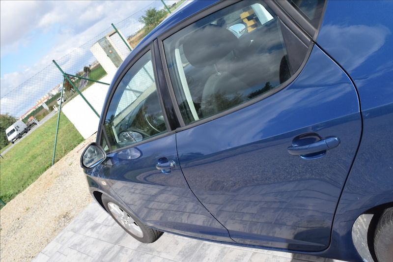 Seat Ibiza 1,6 d 77KW NOVÝ OLEJ+FILTR ALU - fotka 11 z 34