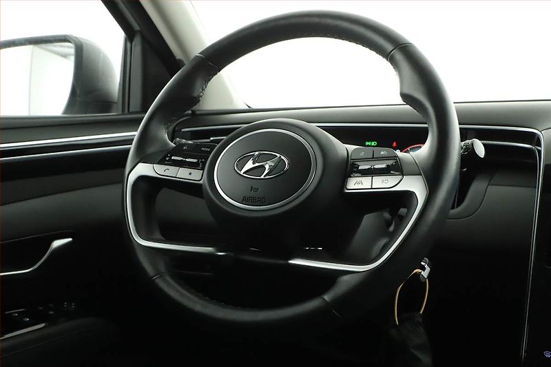 Hyundai Tucson (2021) 1.6 T-GDI - fotka 8 z 20