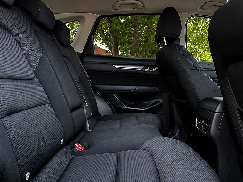 Mazda CX-5 (2023) 2.0i 121kW SKYACTIVE-G - fotka 13 z 28