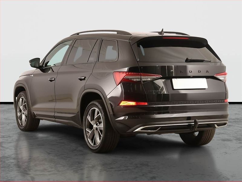 Škoda Kodiaq (2022) Sportline 1.5 TSI, digi klima - fotka 4 z 27