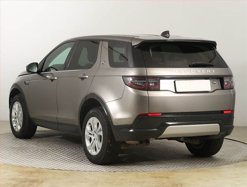 Land Rover Discovery Sport (2021) D165 - fotka 4 z 28