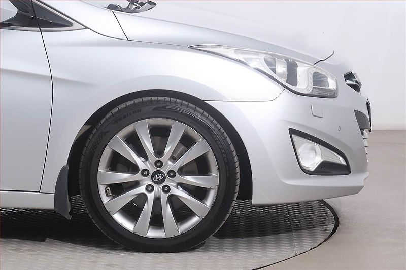 Hyundai i40 (2012) 1.7 CRDi, Serv.kniha, Navi - fotka 15 z 24