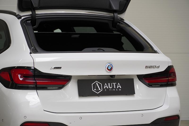 BMW Řada 5 520dxDrive,M-Packet,Tažné,ACC - fotka 9 z 37