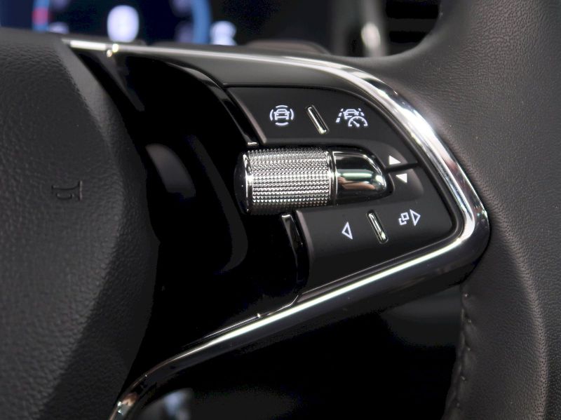 Škoda Kodiaq (2022) LAURIN&KLEMENT 2.0TDI 110KW 4x - fotka 21 z 43
