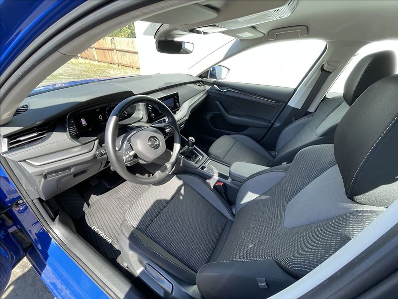 Škoda Octavia 1,5 TSI Ambition Plus LED+ACC - fotka 5 z 24