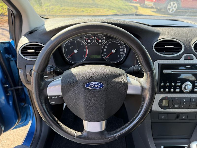 Ford Focus (2005) 2.0 TDCi SPORT - fotka 18 z 22