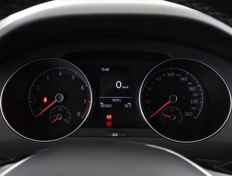 Volkswagen Golf Sportsvan (2019) 1.5 TSI, ČR,1.maj, Tempomat - fotka 9 z 18
