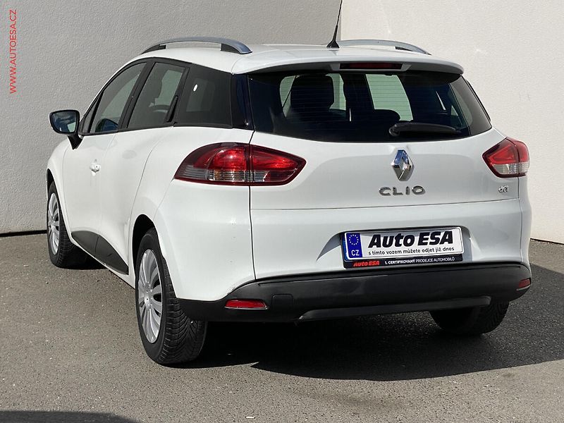 Renault Clio (2015) 1.5dCi, ČR, AC, + kola - fotka 6 z 17