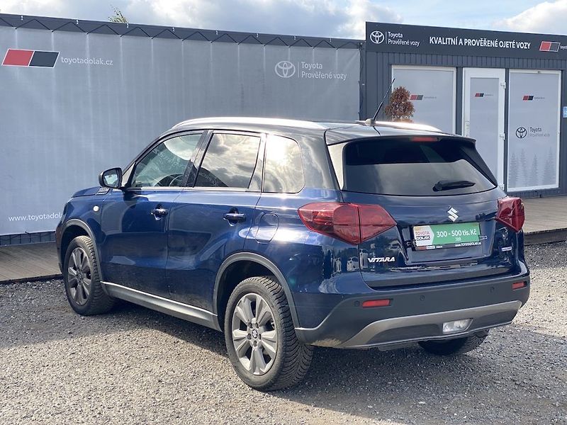 Suzuki Vitara 1.4BoosterJet, 18tis km, navi - fotka 5 z 17