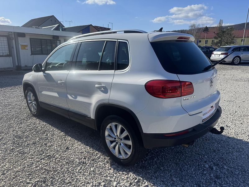 Volkswagen Tiguan 1.4TSi. Rezervace  - fotka 3 z 67