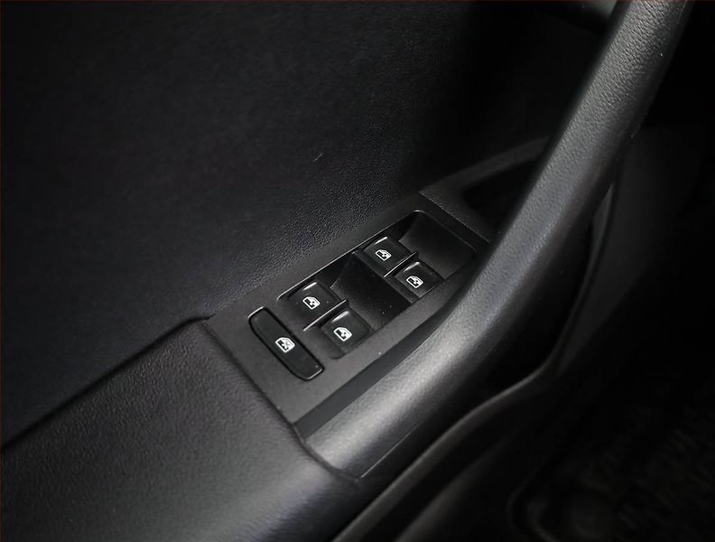 Škoda Octavia (2016) Style 1.6 TDI, Serv.kniha - fotka 16 z 18