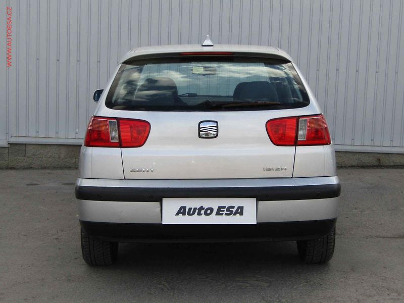 Seat Ibiza (1999) 1.4 i, AC, park.asist - fotka 5 z 16