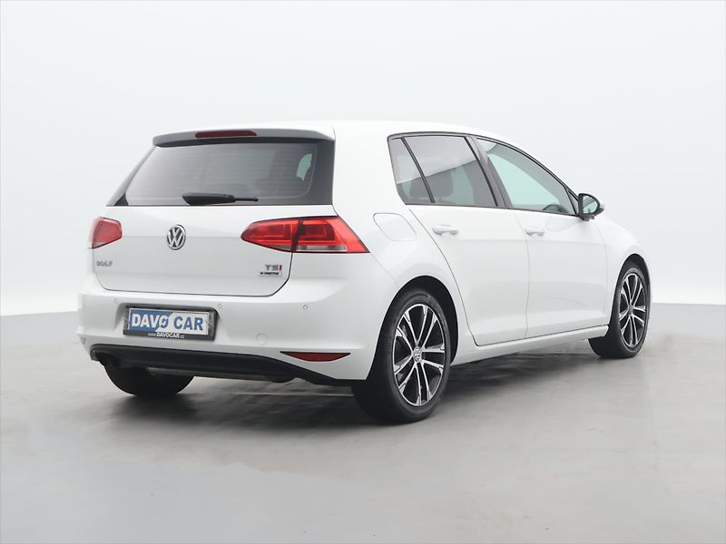 Volkswagen Golf 1,4 TSI 90kW Comfortline CZ - fotka 7 z 29