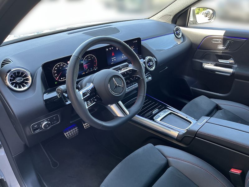 Mercedes-Benz GLA 200 d 4MATIC AMG Style Edition - fotka 10 z 18