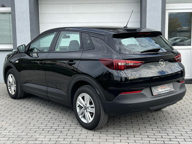 Opel Grandland (2023) 1.5CDTi 96kW AUTOMAT ČR NOVÉ - fotka 4 z 24