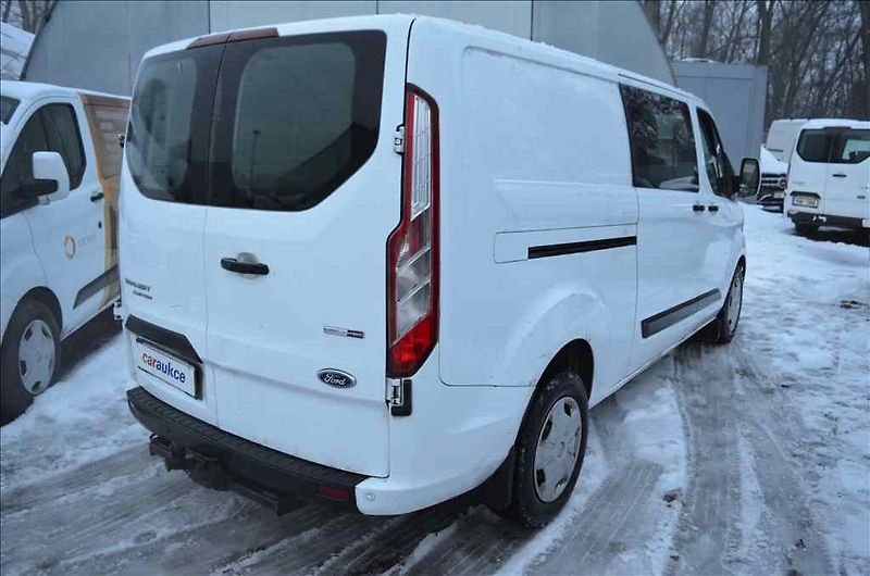 Ford Transit (2022) CUSTOM 2,0 D - fotka 4 z 16