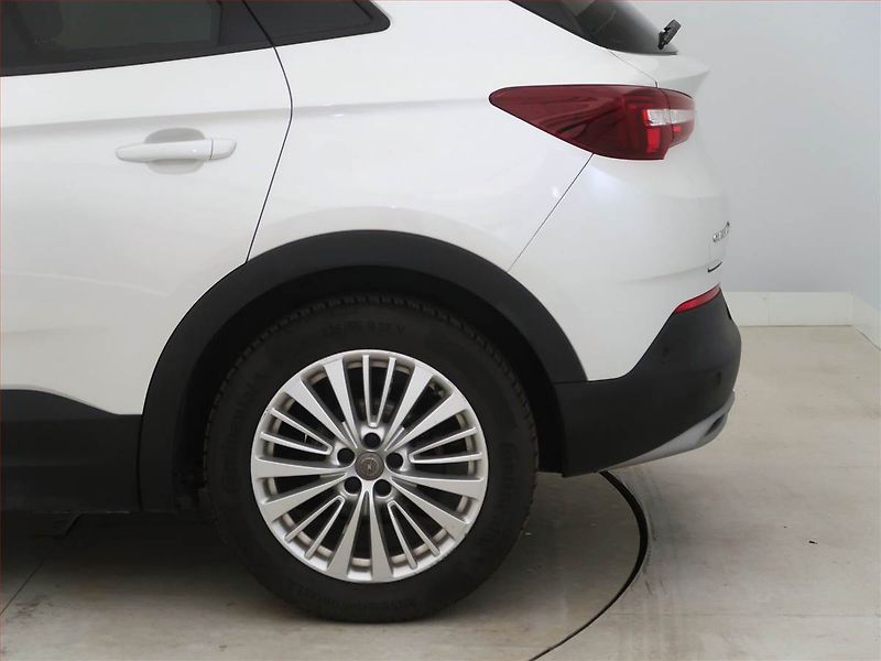 Opel Grandland X (2018) 1.2 Turbo, ČR,1.maj - fotka 13 z 14