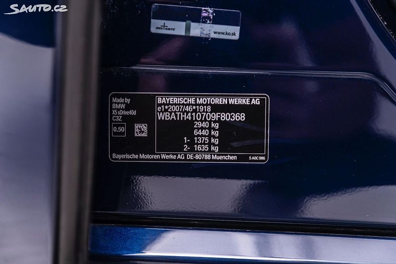 BMW X5 xDrive40d*vzduch*pano*záruka - fotka 44 z 44