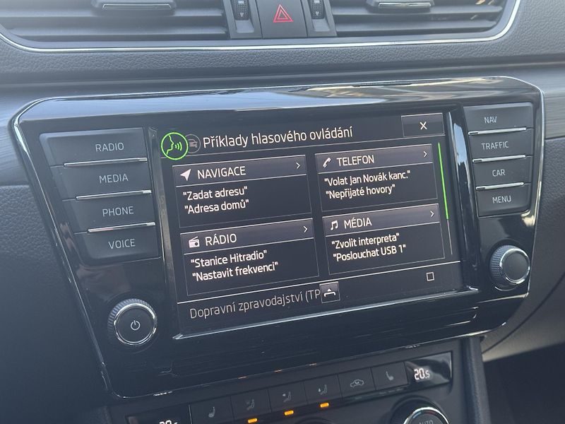 Škoda Superb (2018) III 2.0TDi MAN Style Kessy RZV - fotka 31 z 48
