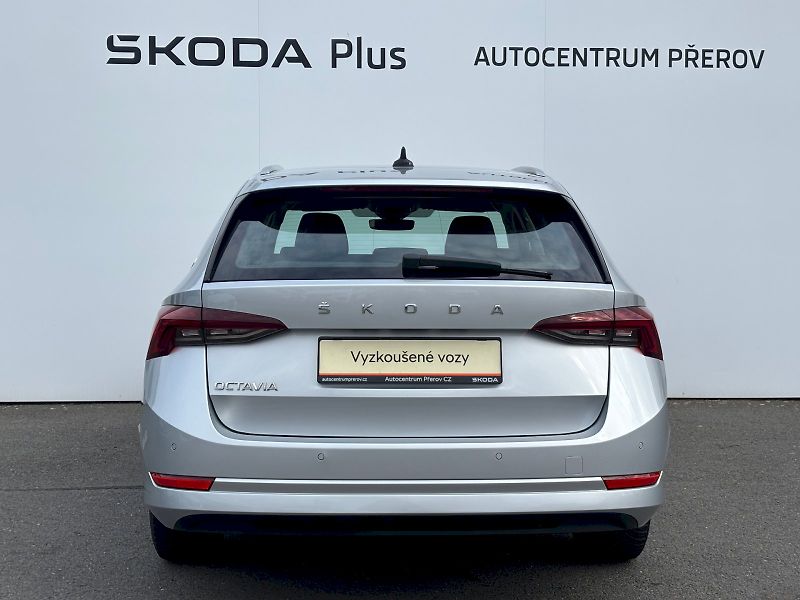 Škoda Octavia (2023) Combi 1.5 TSI 110kW Style - fotka 33 z 35