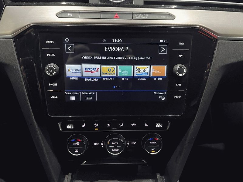 Volkswagen Passat (2017) 2.0TDI,140kW,DSG,HIGHLINE,DPH, - fotka 20 z 41