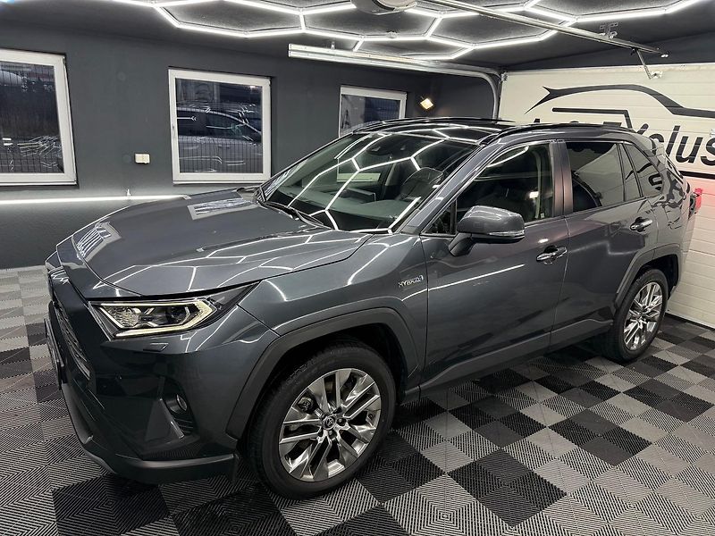 Toyota RAV4 (2021) 2.5 Hybrid e-CVT Executive FW - fotka 5 z 26
