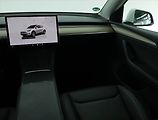 Tesla Model Y (2023) Long Range AWD 79kWh, SoH 92% - náhled 8
