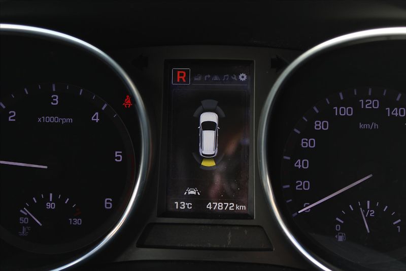 Hyundai Santa Fe 2.2 CRDI 147kW 4WD EXECUTIVE - fotka 18 z 27
