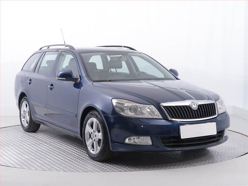 Škoda Octavia (2011) 1.6 TDI, nová STK, jezdí dobře - fotografie inzerátu