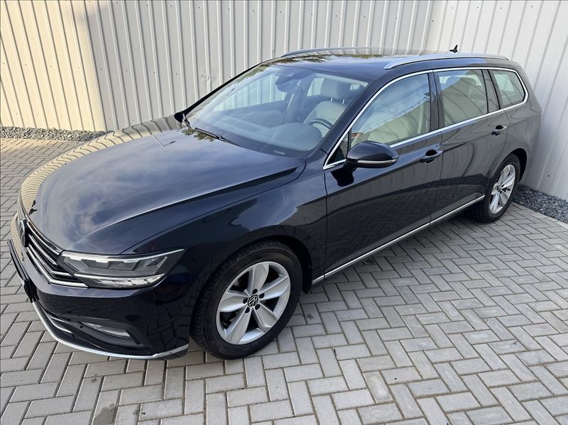 Volkswagen Passat 2,0 TDI DSG ELEGANCE 1.maj. ČR - fotka 5 z 50