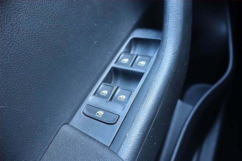 Škoda Fabia (2016) 1.4 TDI, Serv.kniha, Tempomat - fotka 18 z 22