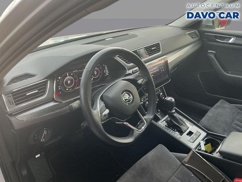 Škoda Superb iV 1,4 TSI 160kW Style DSG DPH - fotka 3 z 35