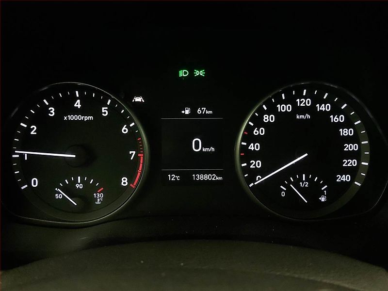 Hyundai i30 (2017) 1.0 T-GDI, ČR,1.maj - fotka 11 z 18