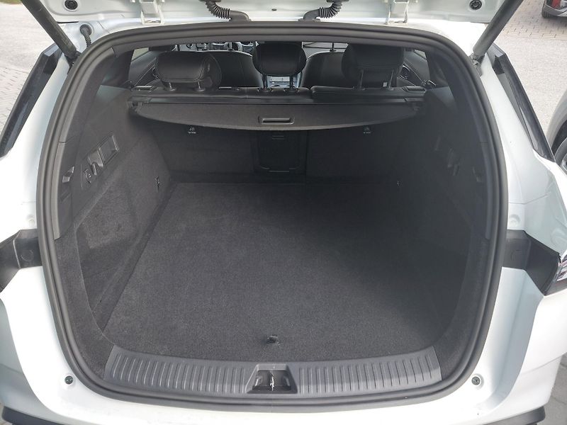 BYD Seal 6 (2026) DM-i Touring Comfort Lite - fotka 10 z 10