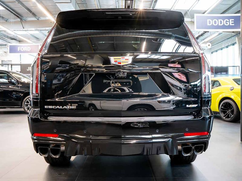 Cadillac Escalade (2025) 6.2 V Supercharged 682 HP 2025 - fotka 4 z 46