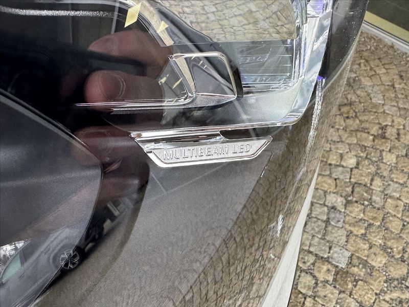 Mercedes-Benz GLS 350d 4M*NEZÁVISLÉ*MASÁŽ - fotka 50 z 52
