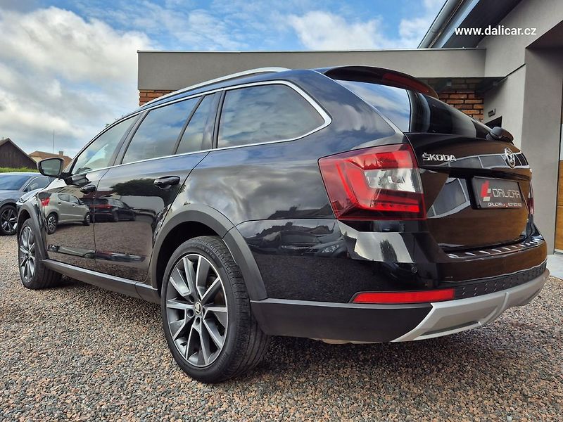 Škoda Octavia (2018) 2.0TDi 110KW FullLed SCOUT - fotka 9 z 53