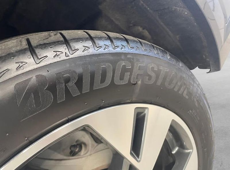 Audi Q8 e-tron 50 Q Kam Matrix Tažné BLIS - fotka 7 z 24