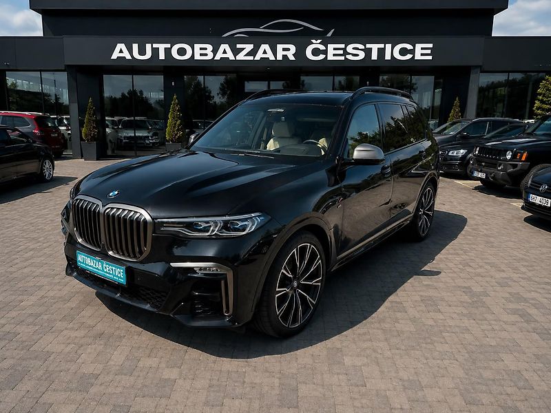 BMW X7 M50d INDIVIDUAL 7 MIST  - fotka 1 z 29
