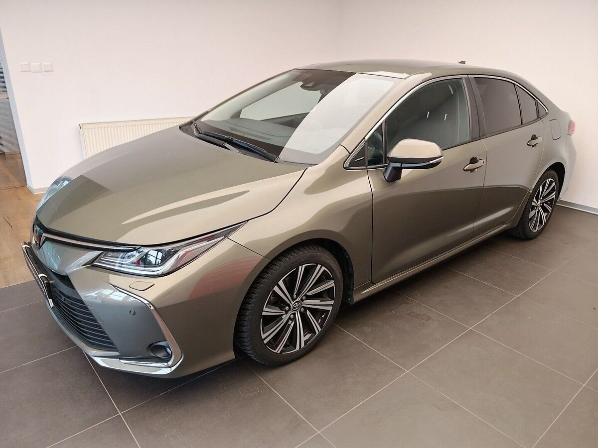 Toyota Corolla 1.5 Comfort Tech Style sedan