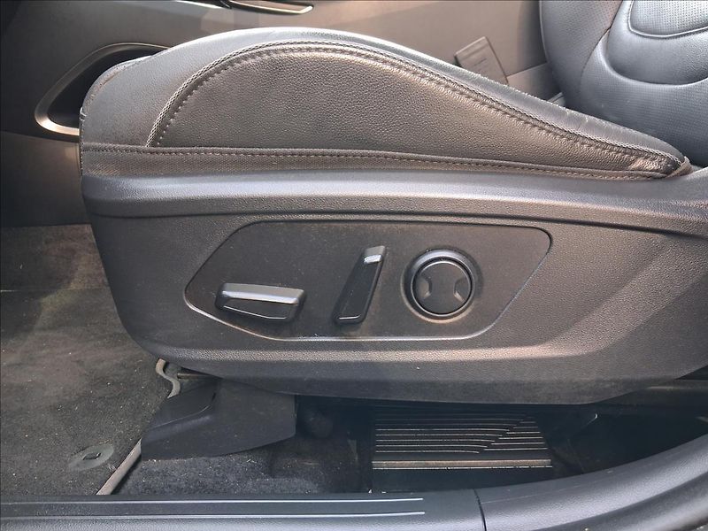 Hyundai Tucson 1,6 T-GDI HEV AT Style - fotka 9 z 21