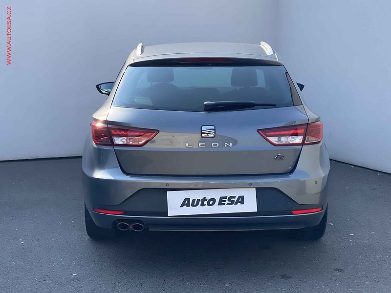 Seat Leon (2016) 1.4 TSi, FR, DSG - fotka 5 z 17