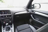 Audi Q5 (2015) 2.0 TDi 140kW Quattro S-LINE - náhled 32