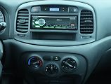 Hyundai Accent (2011) 1.4i, nová STK, dobrý stav - náhled 12