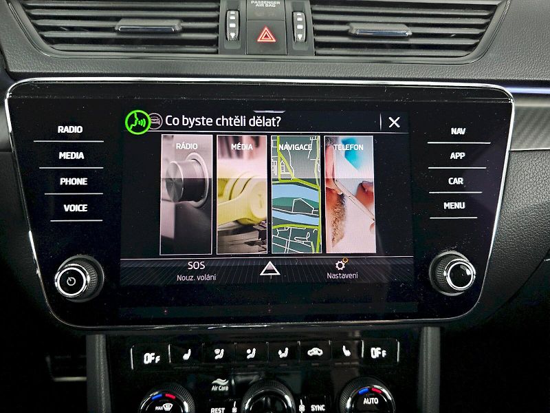 Škoda Superb (2020) 1.5TSI 110kW DSG SPORTLINE NAV - fotka 13 z 28